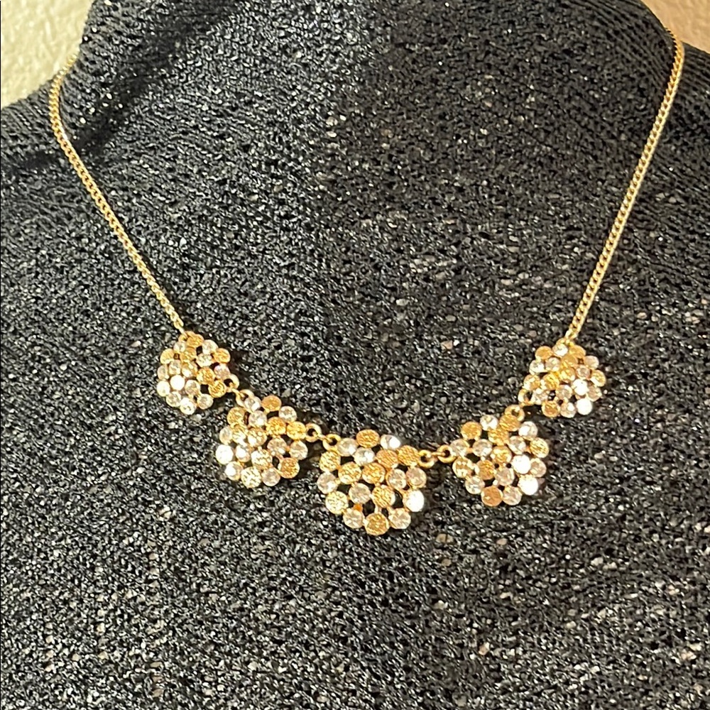 Vintage Gold Tone Floral Necklace